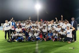 时隔14年 中国女佩再获世界杯团体冠军