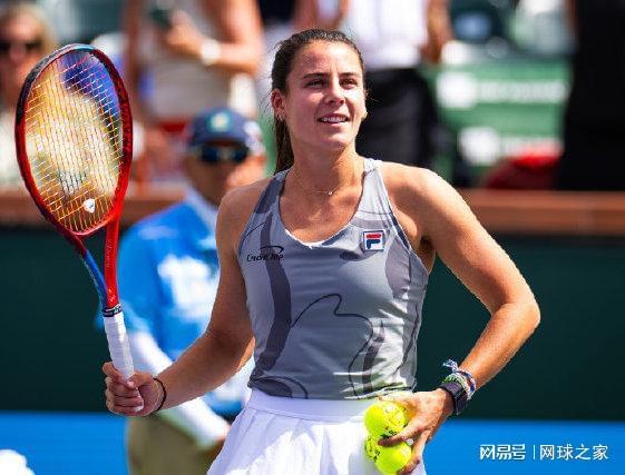 字母哥交出 字母哥交出